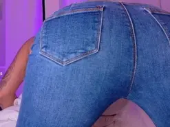 Amateur Live Porn of Megan-brown1