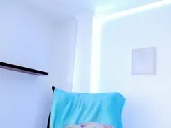 Amateur Live Sex Cam of dulce_annie