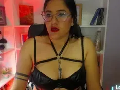 Amateur Free Porn Cam of chantal_adams0