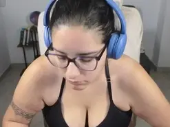Amateur Sex Cam of Moon_woman