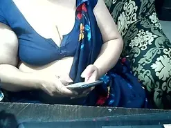Amateur Free Porn Cam of indianbhabi40