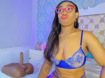 Bongacams Adult Webcam of CaseyMoons