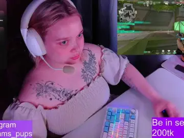 Bongacams Live Sex Cam of AlinaAdams