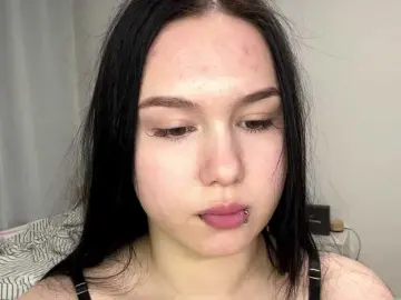 Bongacams Best live sex cam show of DiaphanousDream