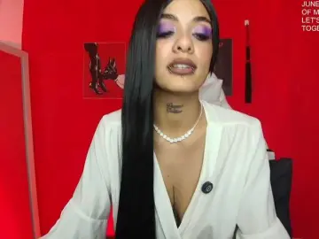 Bongacams Watch Live Sex Cams of luciferdevil1