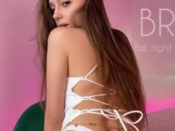 Bongacams Best Webcam of MaybeBabeTV