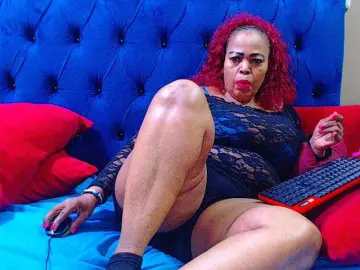 Bongacams Free Live Porn of Ebonycandy10