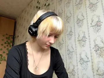 Bongacams Live Sex Cam of KerstinLoar
