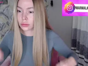 Bongacams Sex Cam of Foxymoxy19