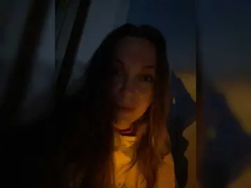 Bongacams Watch Live Sex Cams of Alisasqrl