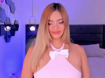 Bongacams Free Porn Cam of KyomiVelvet
