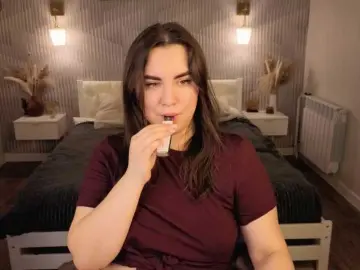 Bongacams Sex Chat of Nelie-Evans