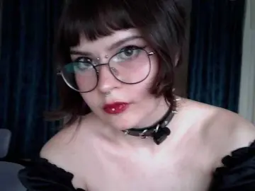 Bongacams Nude Webcam of BattyGothic02