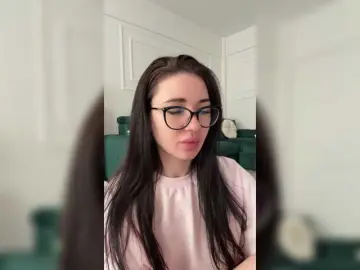 Bongacams Sex Chat of Chiaralovee