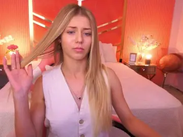 Bongacams Adult Webcams of LoveeDove