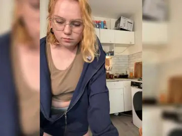 Bongacams Live Sex Cam of softifocus