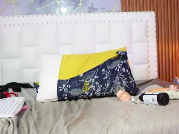 Bongacams Watch Live Sex Cams of naughtyyindiann