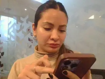 Bongacams Live Sex of valenseleni96