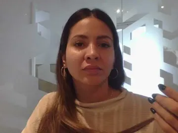 Bongacams Free Porn Cam of valenseleni96