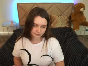 Bongacams Watch Live Sex Cams of MagikPeachh