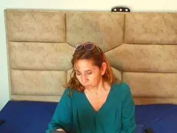 Bongacams Best live sex cam show of MargarethRouss
