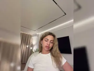 Bongacams Live Porn of Nataliecroys