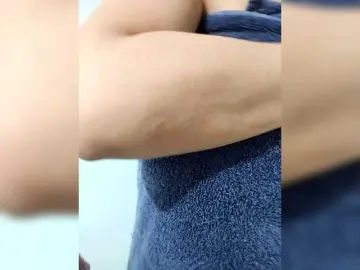 Bongacams Best live sex cam show of candicelovee