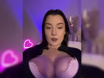 Bongacams Watch Live Sex Cams of M-O-L-N-I-Y-A