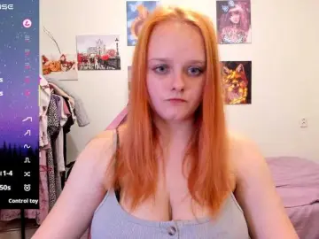 Bongacams Live Sex Cam of Diafoxy