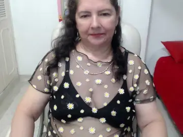 Bongacams Private Sex Chat of leonela-68