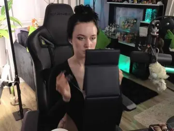 Bongacams Sex Cam of KiraLiLime
