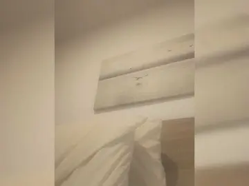 Bongacams Live Sex Cam of Lauflor