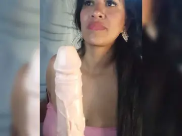 Bongacams Watch Live Sex Cams of Letty33