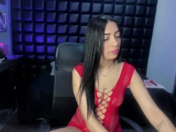 Bongacams Free Porn Cam of ashlyysweet1