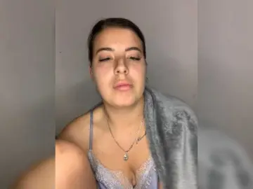 Bongacams Private Sex Chat of MiraCastellon