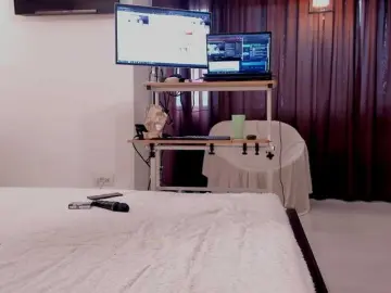 Bongacams Free Porn Cam of aryahunt