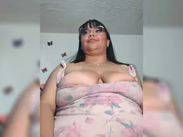 Bongacams Free Porn Cam of CandyBrowm