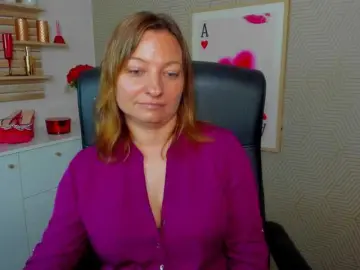 Bongacams Live Sex of angelaLove13