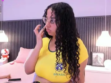 Bongacams Nude Webcam of Lena-Ricci
