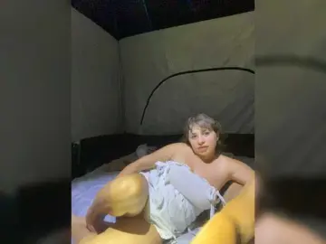 Bongacams Live Sex Cam of Sweetcock10