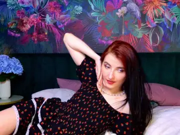 Bongacams Live Porn of NicoleLuxe
