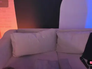 Bongacams Watch Live Sex Cams of ViolettHansson