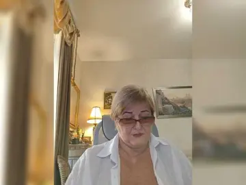 Bongacams Watch Live Sex Cams of KarinkaSweet