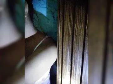 Bongacams Free Porn Cam of XXhornywetprincess99XX