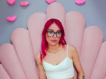 Bongacams Live Sex Cam of LUCYMILLER