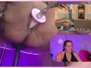 Bongacams Sex Chat of MhiaRey