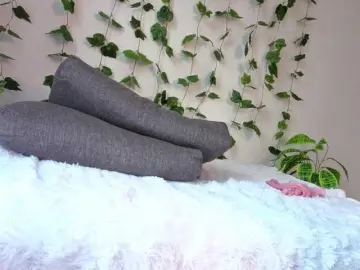 Bongacams Live Porn of MonikaFoxys