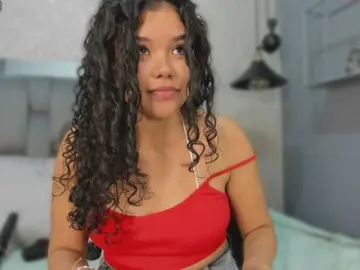 Bongacams Live Sex Cam of Annie-Pleasure
