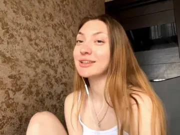 Bongacams Private Sex Chat of MyrticeDollen