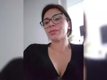 Bongacams Watch Live Sex Cams of SophieMary